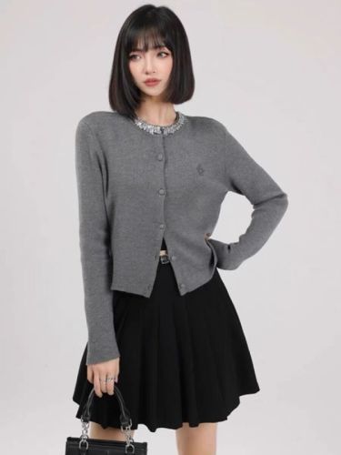 New popular design this year's popular knitted cardigan top gray sequined sweater jacket for women