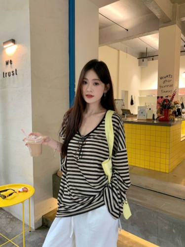 Striped sun protection blouse long-sleeved T-shirt women's summer lazy style V-neck loose thin casual top