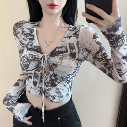 Real shot of fashionable retro mesh hollow lace-up long-sleeved T-shirt with ring strap V-neck chic printed design top