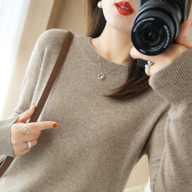 Autumn/Winter Korean Version Wool Sweater for Women, Hoodless Round Neck Short-Sleeve Loose Fit Casual Top Knitwear Cashmere Sweater