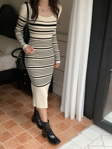 New autumn style~Korean style high-waisted square-neck casual dress contrasting striped long-sleeved dress for women