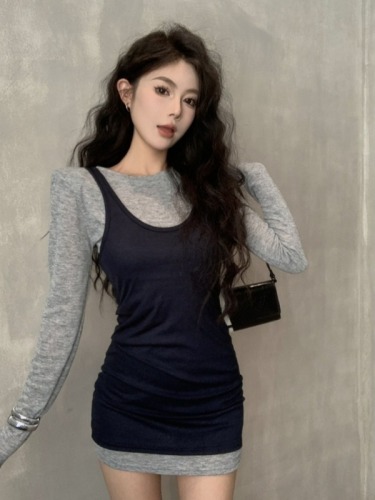 Real shot of autumn sexy age-reducing slightly see-through shoulder-padded long-sleeved T-shirt vest vest two-piece niche hot girl suit