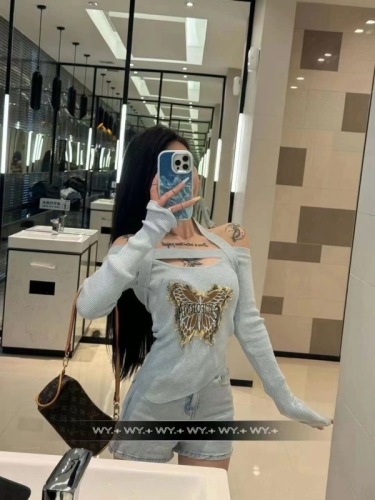 Retro chic hot girl butterfly short top women's irregular long-sleeved T-shirt summer halter neck one-shoulder bottoming shirt