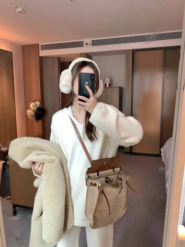 Lazy style sweater suit for women, autumn and winter loose hooded sweater, high-waisted drapey straight trousers two-piece set