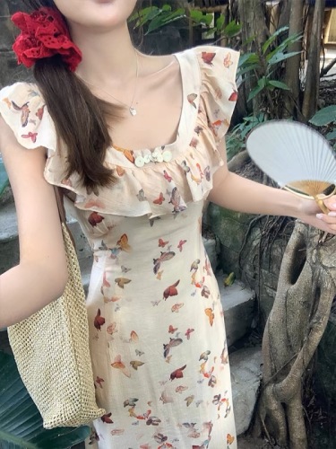 Retro Tea Break Butterfly Lace Dress Women's Large Round Neck Waist Slimming Ruffle Long Dress 2024 New Style