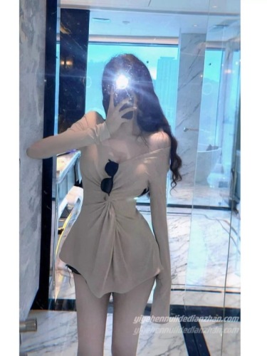 Pure Desire Hot Girl V-neck Sunscreen Long-Sleeved T-shirt Summer Waist Thin Slim Fit Air-Conditioning Shirt Mid-Length Top for Women