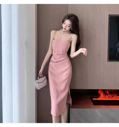 Pink long suspender dress sleeveless 2024 new summer style inner sexy hip-hugging bottoming skirt to reduce age trend