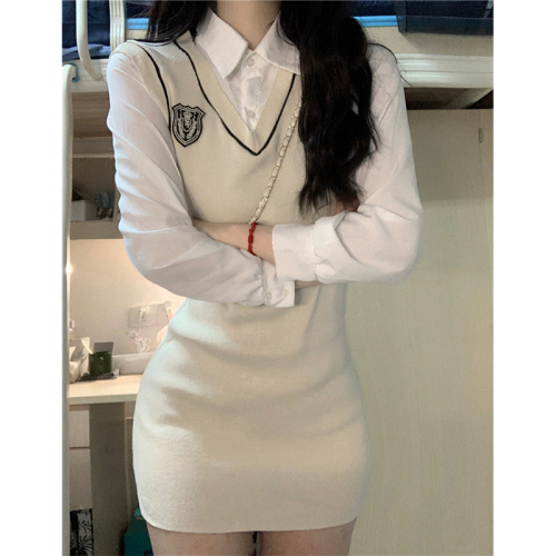Original Quality College Style Women's Autumn/Winter 2024 New Slimming and Body-Concealing Pure Desire Inner Layer Base Dress