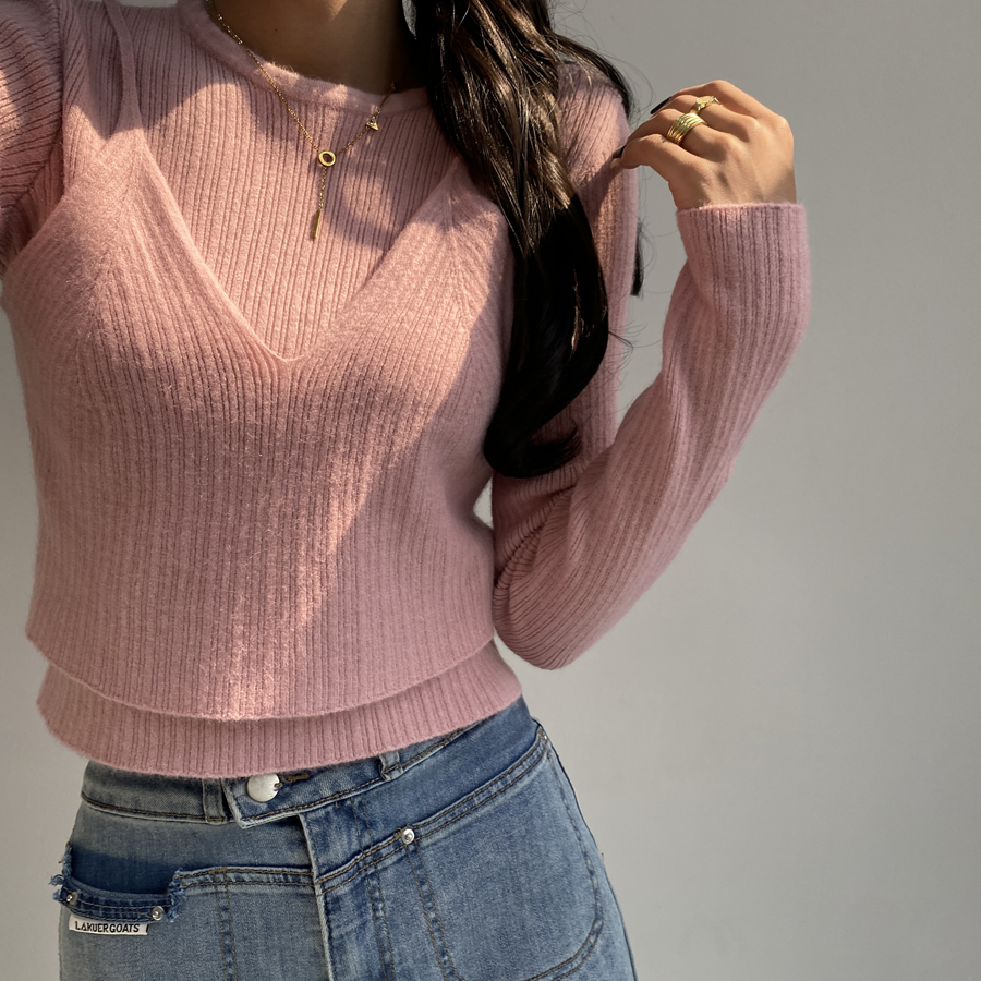 Real shot of fake two-piece short slim fit suspender round neck pullover solid color lady sweet bottoming shirt knitted sweater