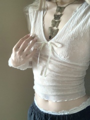 Vintage-inspired, niche V-neck bow lace lace blouse for women, cinched waist, slimming top
