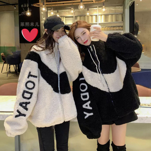 Lamb wool coat for women Korean version Harajuku BF color matching loose student cardigan warm coat plus velvet thickened cotton coat winter