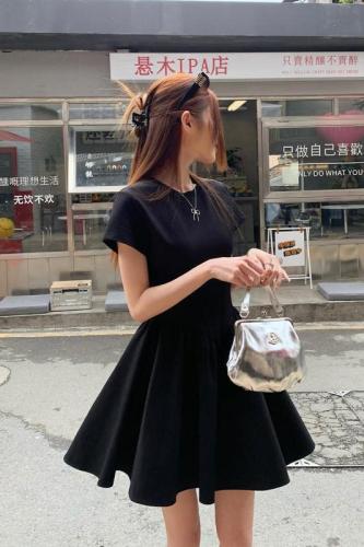 Real shot, real price, black dress, French style tea break design, niche skirt