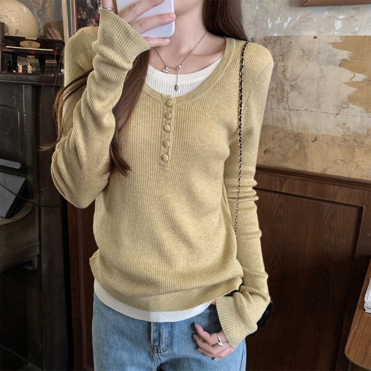 Real shot early autumn Korean version of the color collision fake two pieces button design 6 woolen knit sweater bottom long-sleeved top 