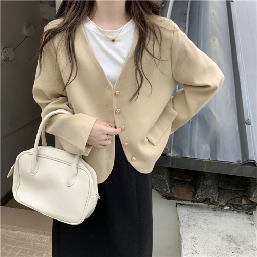 Actual shot of the new French retro style gentle gold buckle embellished solid color V-neck loose suit jacket