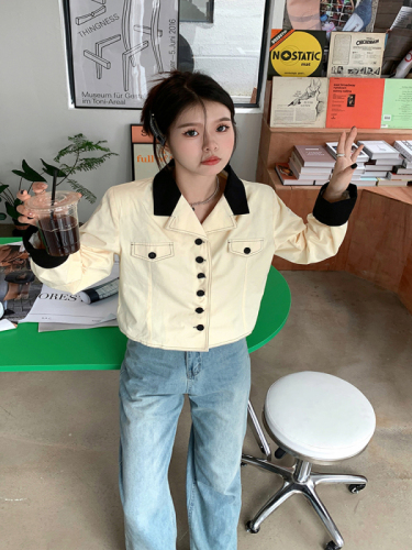 Real shot of contrasting color suit collar small fragrant style jacket autumn new small short suit top for women