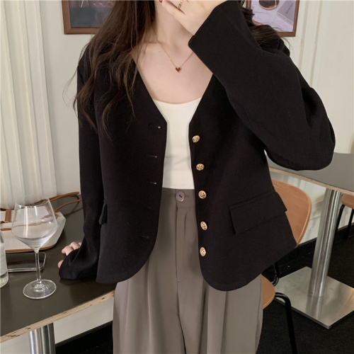 Actual shot of the new French retro style gentle gold buckle embellished solid color V-neck loose suit jacket