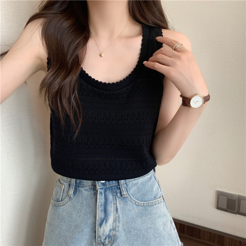 Super popular hollow knitted French chic small vest for women to wear as a summer internet celebrity sleeveless design short top