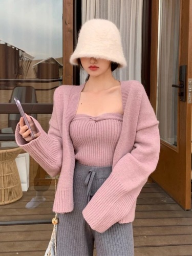 Spring fashion knitted suit Hong Kong style small sexy sweater jacket + temperament tube top