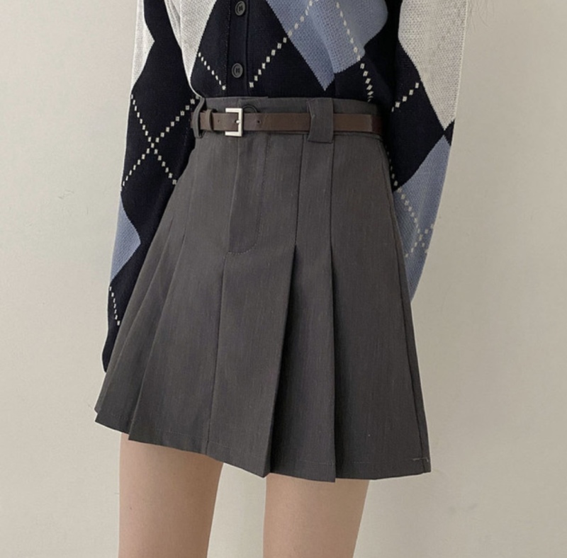 Korean chic A-line short skirt for women summer new pleated skirt high waist versatile slimming anti-exposure belt skirt