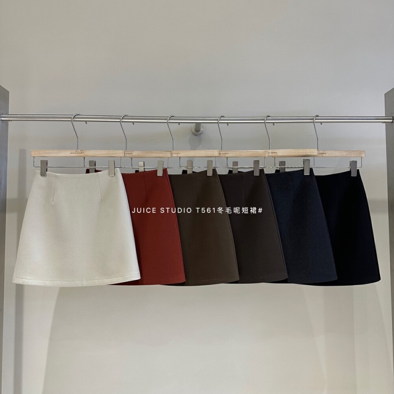 JUICE Korean woolen versatile skirt with safety pants