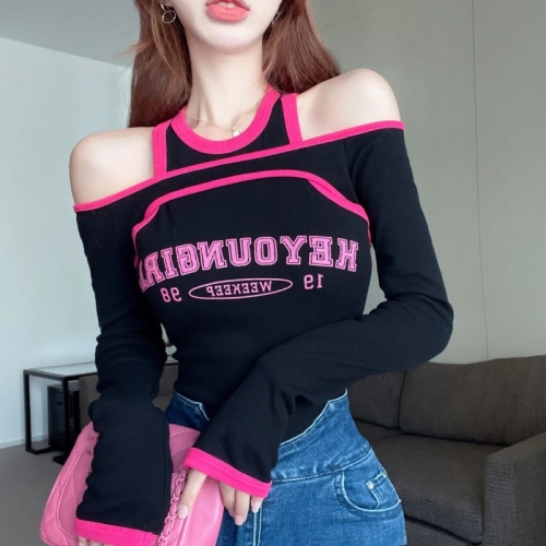 Contrast color line fake two-piece off-shoulder long-sleeved T-shirt for women