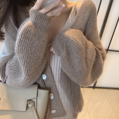 Mohair cardigan women's thick loose lazy style autumn and winter new Korean style temperament short sweater knitted jacket