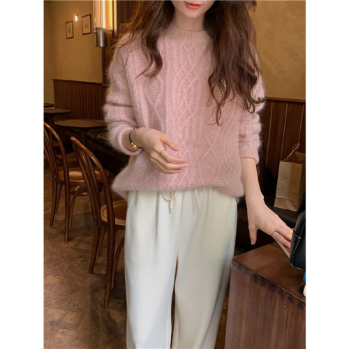 Raccoon velvet twist sweater for women in autumn and winter, loose and lazy Japanese style retro warm and soft waxy knitted outer top