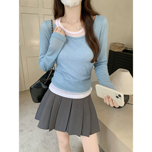 Actual shot of early autumn thin fake two-piece contrasting color long-sleeved T-shirt for women Korean style slimming bottoming outer top