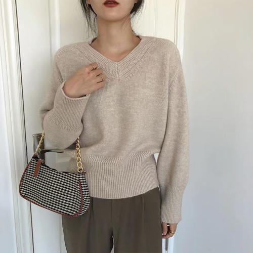 V-neck sweater for women, autumn inner layering, high-end, super good-looking, loose pullover sweater