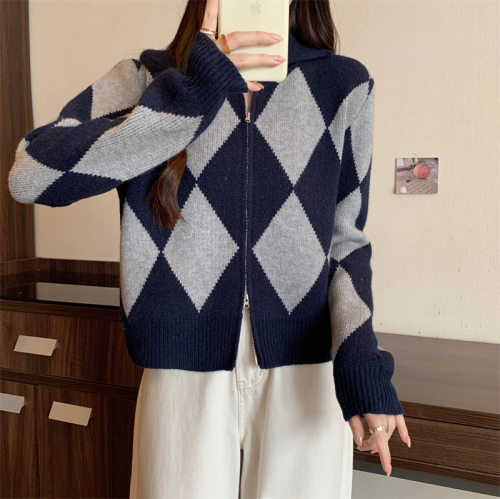 Actual shot ~ early autumn new large size casual rhombus double-headed zipper cardigan sweater