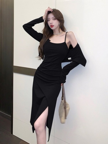 Pure lust hottie casual fashion niche design sexy suspender dress cardigan two-piece suit skirt spring and autumn