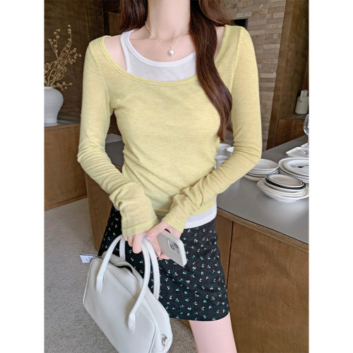 Actual shot of early autumn thin fake two-piece contrasting color long-sleeved T-shirt for women Korean style slimming bottoming outer top