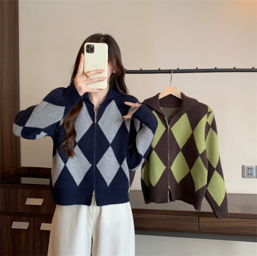 Actual shot ~ early autumn new large size casual rhombus double-headed zipper cardigan sweater