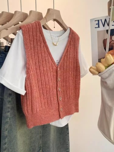 Retro v-neck knitted vest sleeveless sweater cardigan for women early spring layered waistcoat with high-end short top