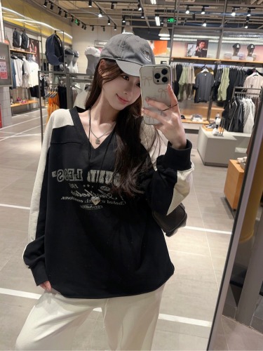 Actual shot ~ American retro jersey sweatshirt for women, new early autumn loose V-neck casual top