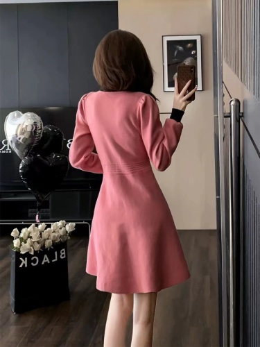 Autumn and winter round neck bow knitted dress, ladylike, high-end goddess style, waist-cinching sweater, bottoming A-line skirt