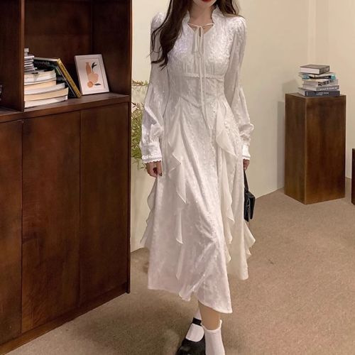 Fairy tea break French spring and autumn white beach dress with waist slimming and pleated holiday long skirt long-sleeved chiffon dress