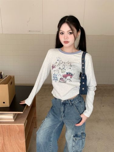 Real shot Salt and sweet graffiti cartoon print long-sleeved waist pleated short T-shirt for women