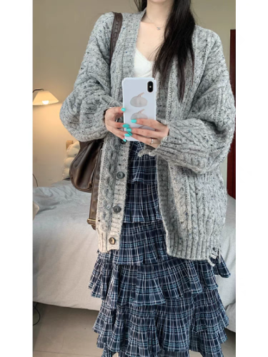 Gray knitted cardigan top for women autumn and winter new retro Japanese style lazy style loose soft waxy sweater jacket