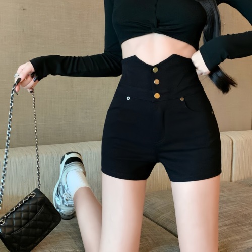 Real shot!  New high-waisted A-line shorts, slimming, tight-fitting, elastic hot pants, versatile black hot pants