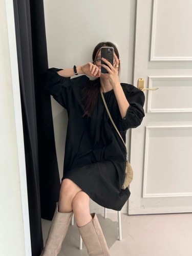 Round neck simple pullover casual dress