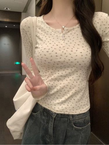 Actual shot of new large size 40 count pure cotton 92 cotton/8 spandex 2024 autumn long-sleeved T-shirt for women with floral buttons