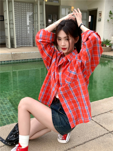 Spring and summer new casual versatile plaid long-sleeved shirt Korean style loose slimming buttoned top