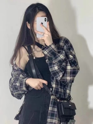 Plaid shirt women's summer 2 new shirt jacket early autumn French long-sleeved thin top design niche