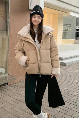 Lamb wool splicing new winter down jacket for women American retro college style design short coat