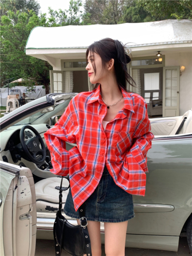 Spring and summer new casual versatile plaid long-sleeved shirt Korean style loose slimming buttoned top