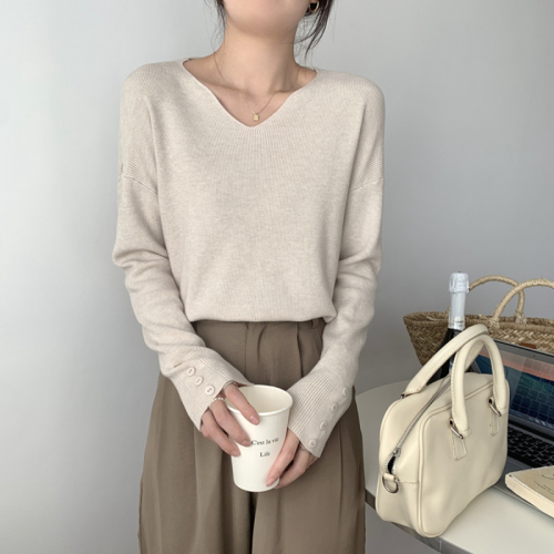 Autumn and winter Korean style loose v-neck pullover sweater long-sleeved knitted women's bottoming shirt