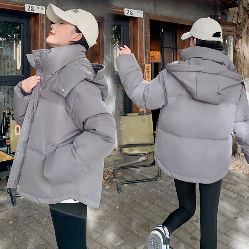 Actual shot of 2024 winter new short Korean style thickened loose slim hooded bread coat cotton coat for women