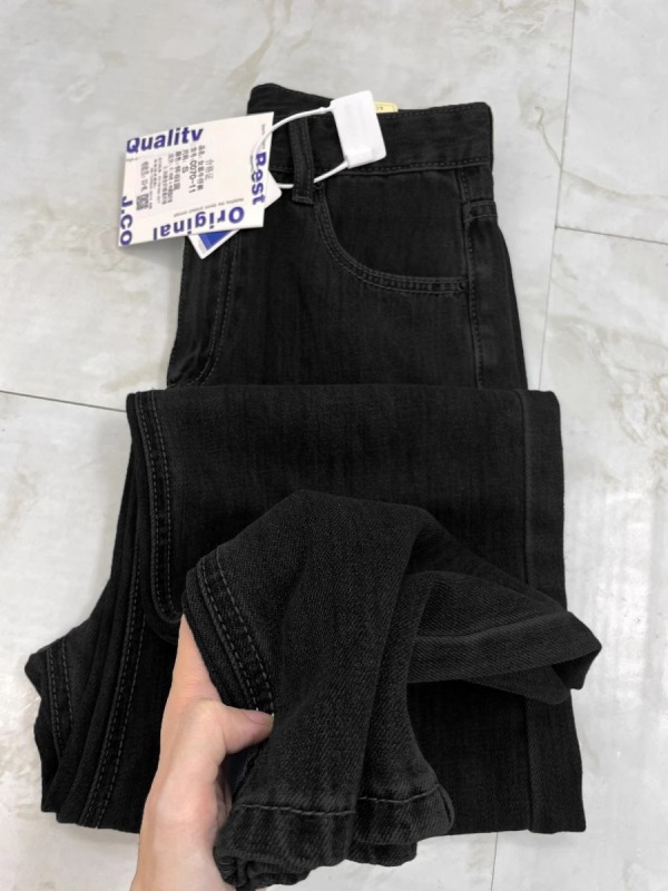 Large size fat mm black high-waisted jeans for women in autumn and winter new loose Korean style slimming straight wide-leg floor mopping pants