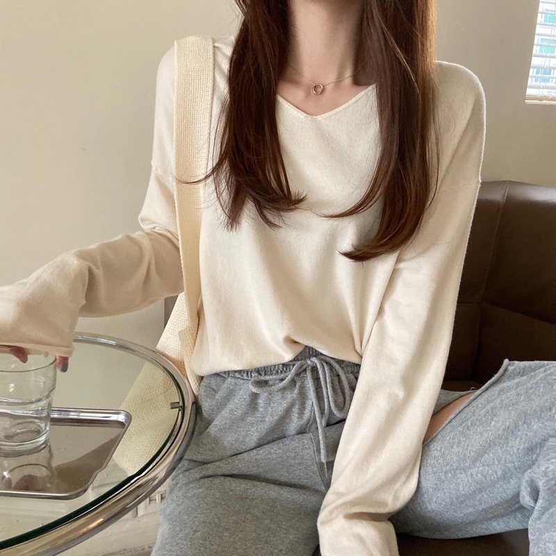 New autumn and winter loose lazy style sweater v-neck long-sleeved sweater
